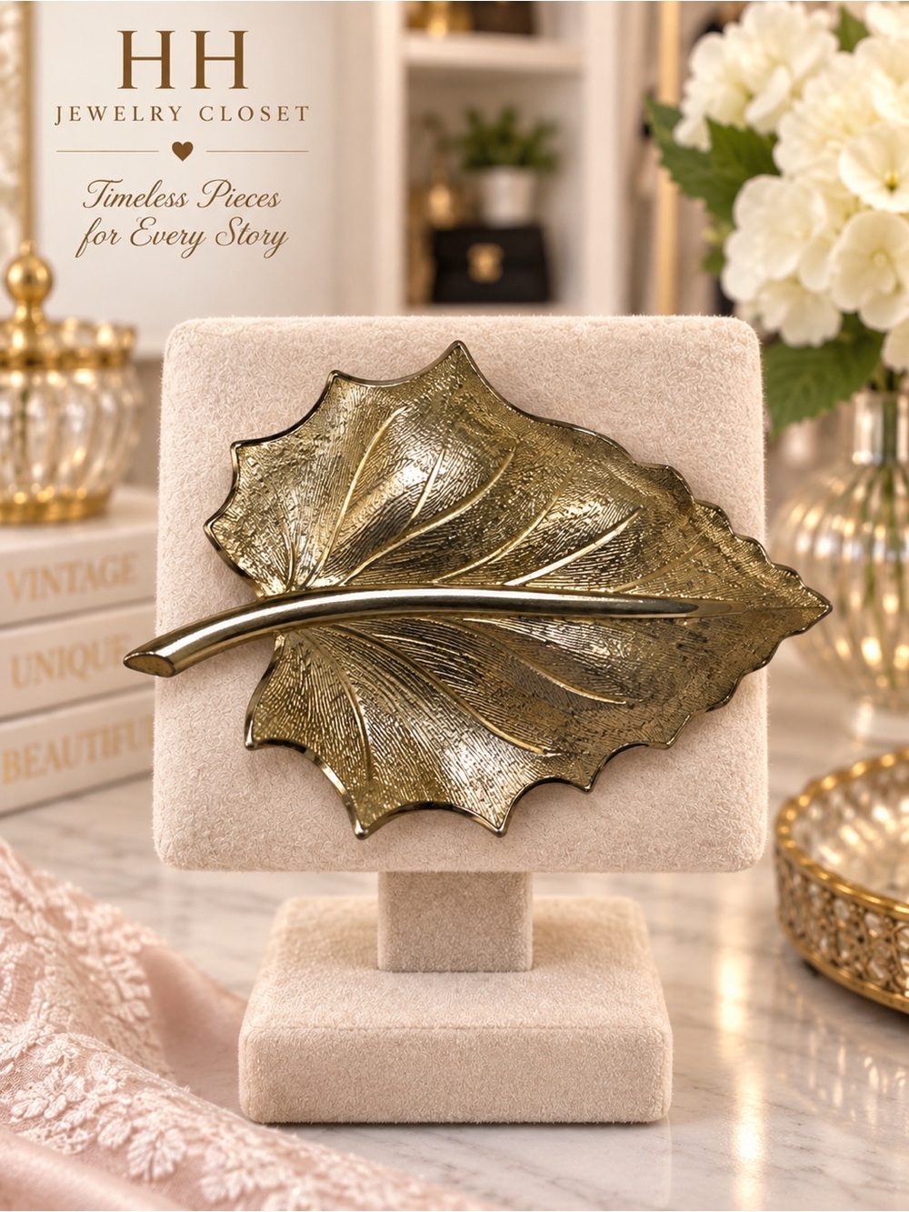 Vintage Etched Veined Gold Tone 3D Ivy Leaf Brooch Pin | Patina | MCM | GUC